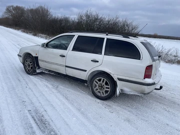 Авто Skoda Octavia 2000 № 8363073