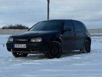 Авто Volkswagen Golf 2000 № 8363150