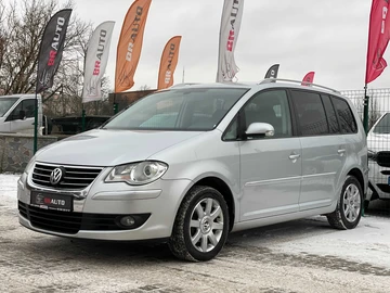 Авто Volkswagen Touran 2008 № 8363153