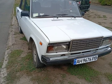 Авто ВАЗ 2107 2000 № 8363248