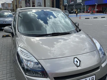 Авто Renault Grand Scenic 2011 № 8363274