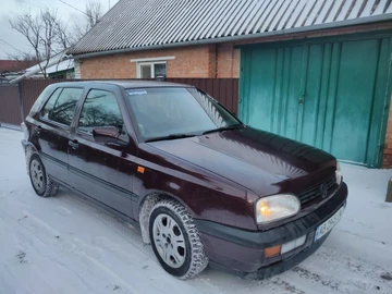 Авто Volkswagen Golf 1994 № 8363514