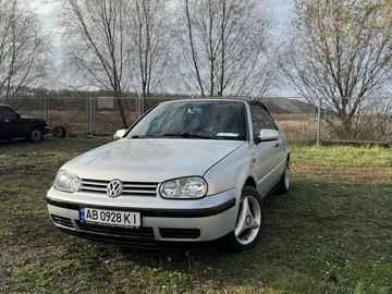 Авто Volkswagen Golf 2000 № 8363613