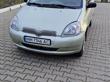 Авто Toyota Yaris 2002 № 8363619
