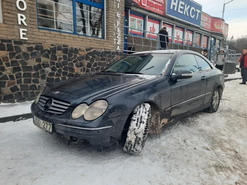 Авто Mercedes Clk Серия 2003 № 8363678