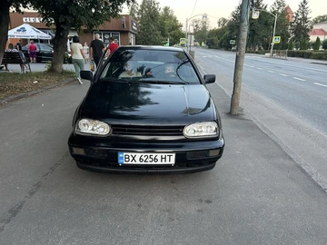 Авто Volkswagen Golf 1996 № 8364212
