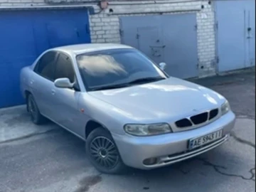 Авто Daewoo Nubira 2000 № 8364251