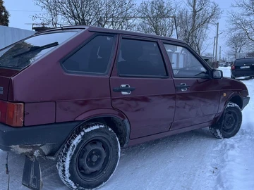 Авто ВАЗ 2109 1998 № 8364349