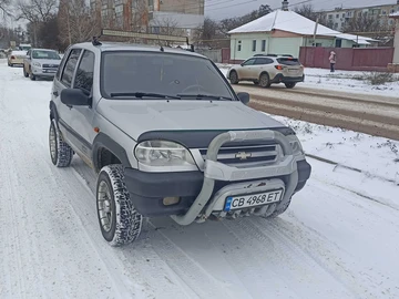 Авто Chevrolet Niva 2004 № 8364917