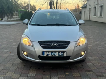 Авто KIA Cee X27 D 2010 № 8365111