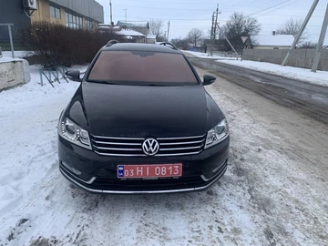 Авто Volkswagen Passat Variant 2013 № 8365121