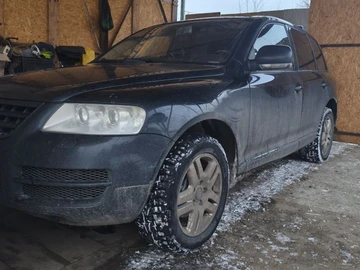 Авто Volkswagen Touareg 2003 № 8365208