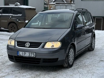 Авто Volkswagen Touran 2006 № 8365286