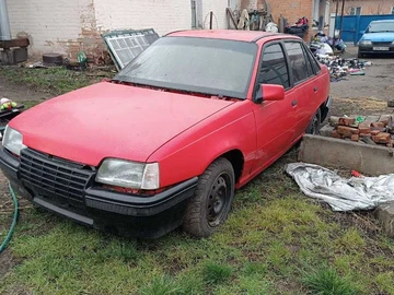 Авто Opel Kadett 1986 № 8365425