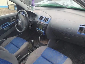 Авто SEAT Ibiza 2001 № 8365452