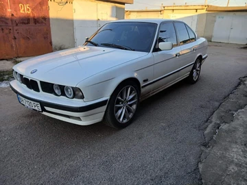 Авто BMW 5 Серия 1990 № 8365462