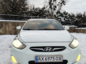 Авто Hyundai Accent 2013 № 8365549