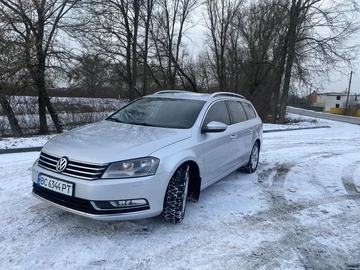 Авто Volkswagen Passat Variant 2011 № 8365552