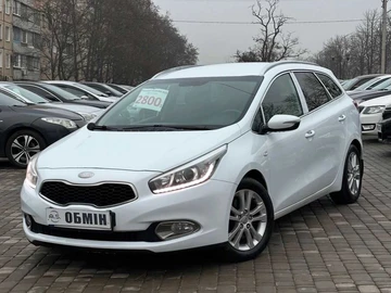 Авто KIA Cee X27 D 2013 № 8366044
