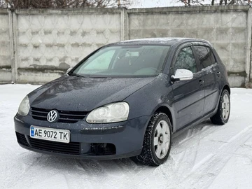 Авто Volkswagen Golf 2004 № 8366084