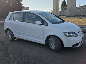 Авто Volkswagen Golf Plus 2007 № 8366101