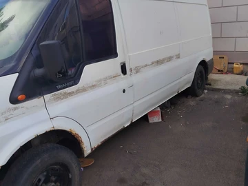 Авто Ford Transit 2000 № 8366398