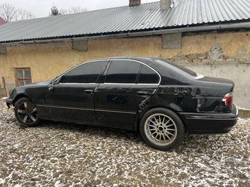 Авто BMW 5 Серия 2003 № 8366400