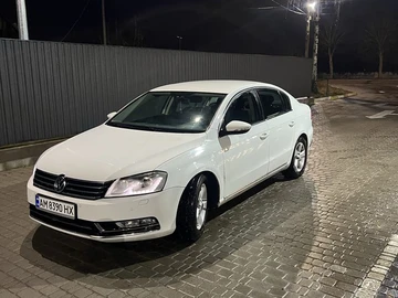 Авто Volkswagen Passat Sedan 2011 № 8366880