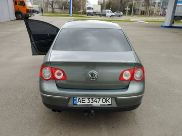 Авто Volkswagen Passat Sedan 2008 № 8366997