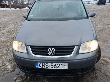 Авто Volkswagen Touran 2006 № 8367013