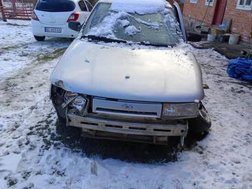 Авто ВАЗ 2112 2004 № 8367067