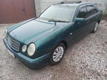 Авто Mercedes E Серия 2000 № 8367283