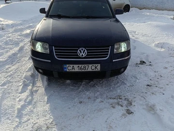 Авто Volkswagen Passat Variant 2003 № 8368447
