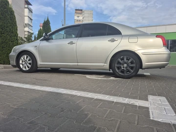 Авто Toyota Avensis 2005 № 8368475