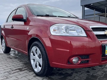 Авто Chevrolet Aveo 2010 № 8368558