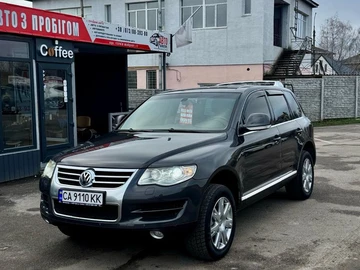 Авто Volkswagen Touareg 2007 № 8368690
