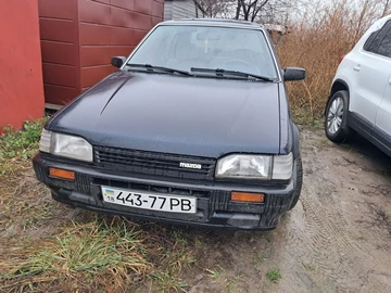 Авто Mazda 323 1988 № 8368833