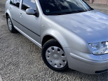 Авто Volkswagen Bora 2001 № 8368859