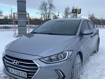 Авто Hyundai Elantra 2017 № 8368990
