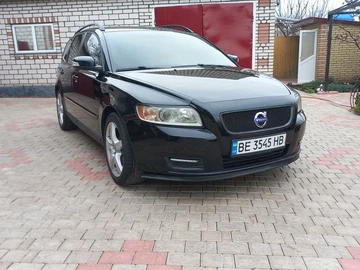 Авто Volvo V50 2007 № 8369435