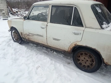 Авто ВАЗ 2101 1989 № 8369797