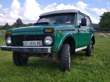 Авто ВАЗ 2121 1989 № 8369861