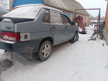Авто ВАЗ 21099 1992 № 8370151