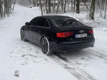 Авто Audi A4 2009 № 8370189
