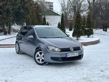Авто Volkswagen Golf 2010 № 8370211