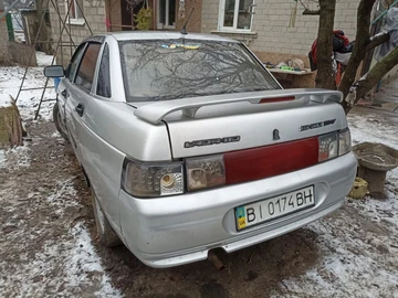 Авто ВАЗ 2110 2002 № 8370369