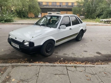 Авто Ford Escort 1989 № 8370371