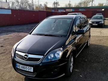 Авто Opel Zafira 2011 № 8370392