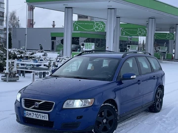 Авто Volvo V50 2008 № 8370497