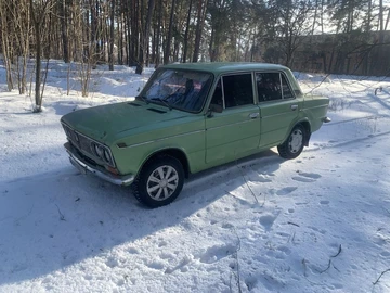 Авто ВАЗ 2103 1983 № 8370629